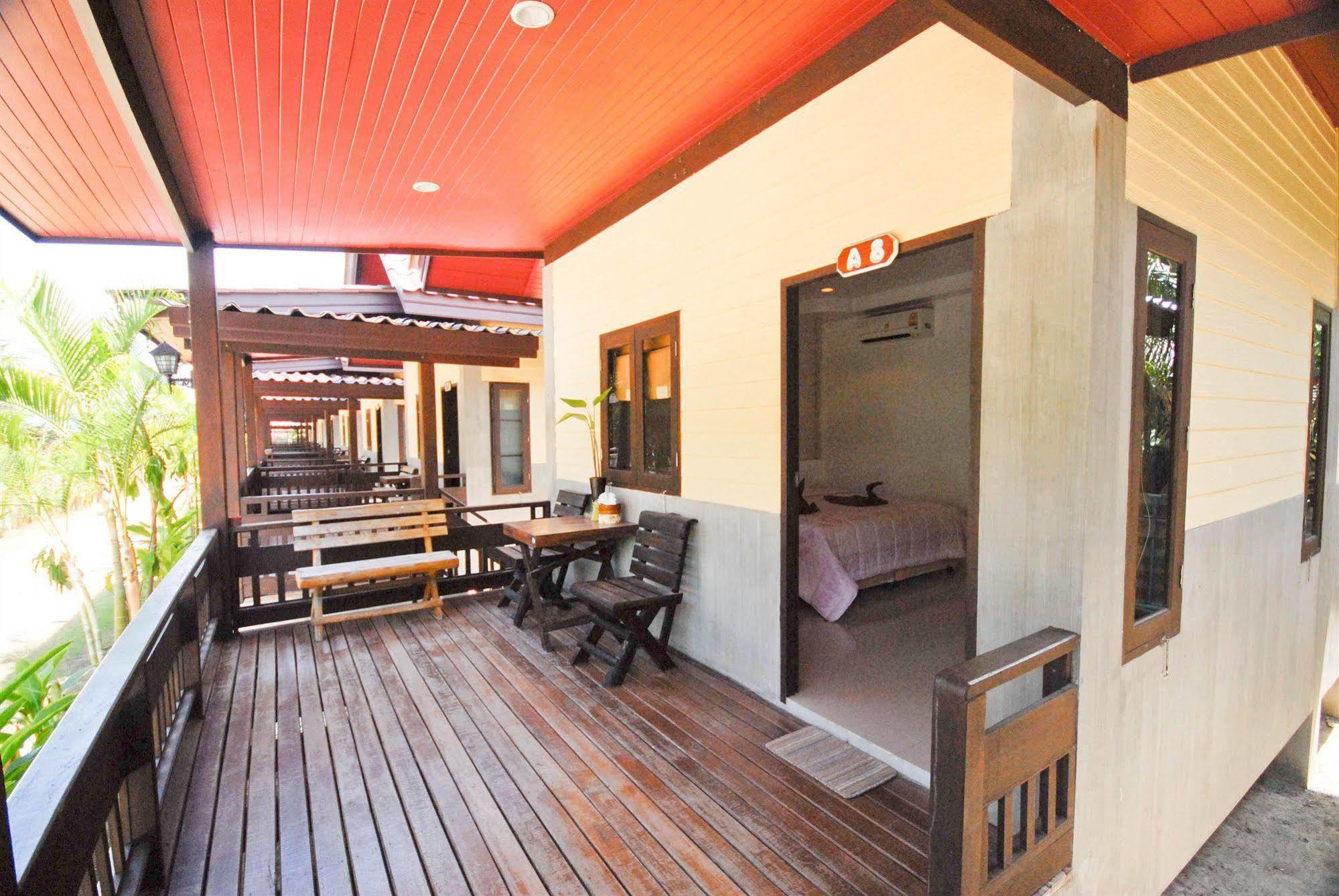 Haad Yao Bungalows Ngoại thất bức ảnh